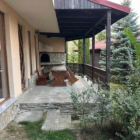 родопска къща Case de vacanță *